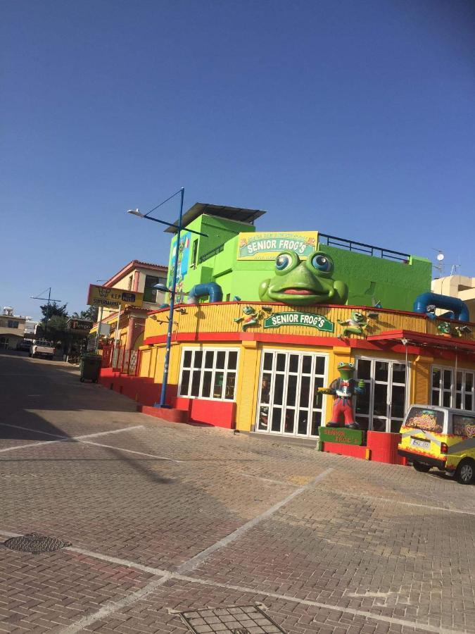 Central Luxury Studios Ayia Napa Bagian luar foto