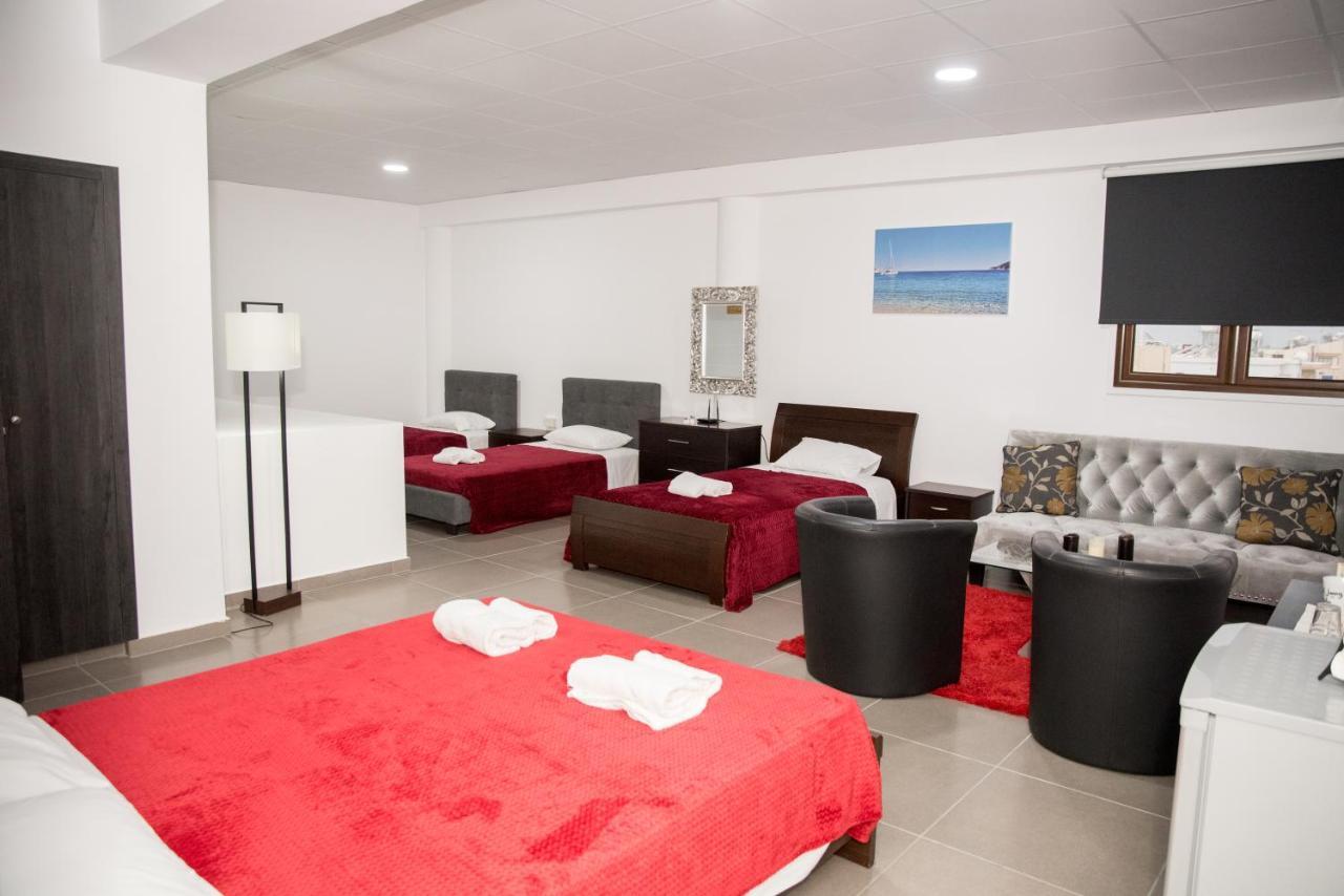 Central Luxury Studios Ayia Napa Bagian luar foto