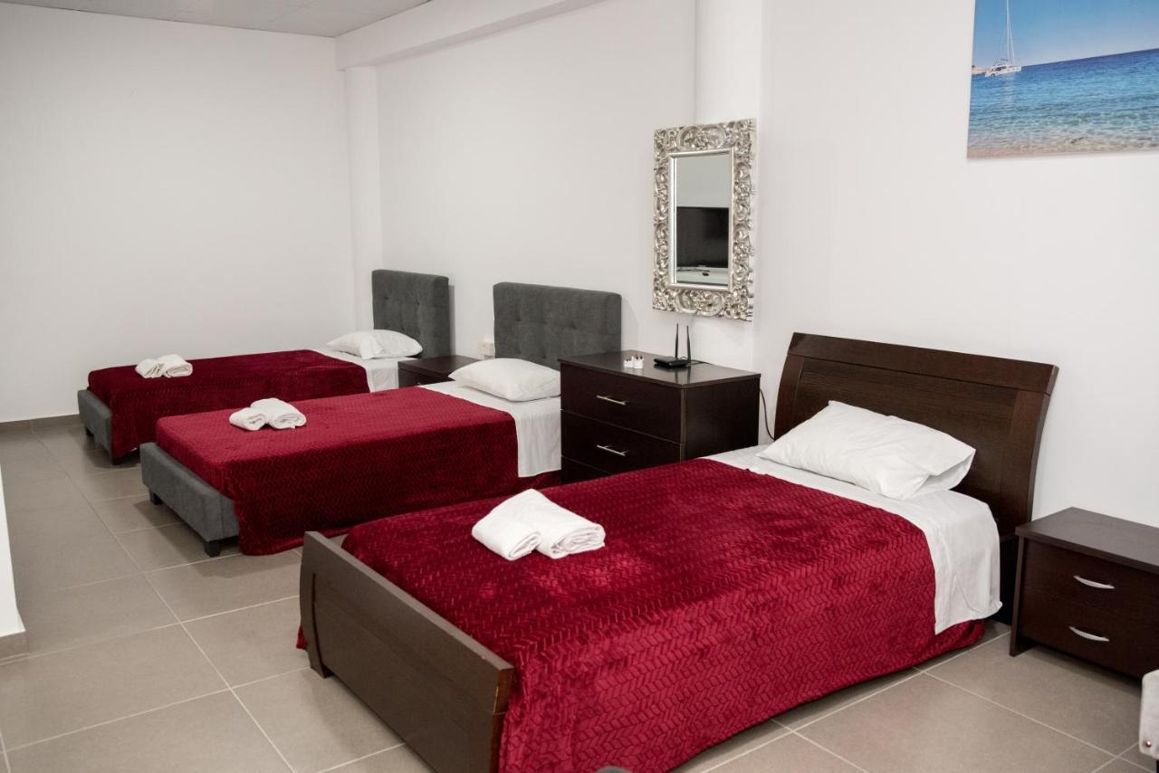 Central Luxury Studios Ayia Napa Bagian luar foto