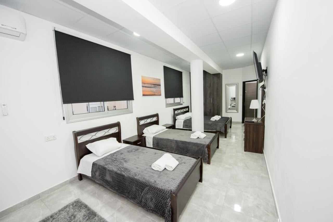 Central Luxury Studios Ayia Napa Bagian luar foto